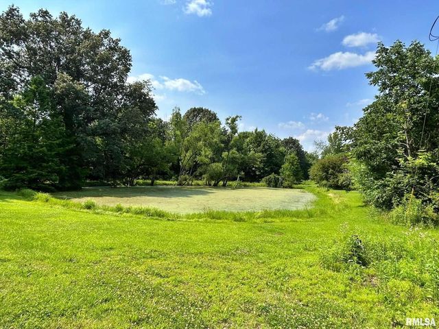 27 Grasty Road, Golconda, IL 62938