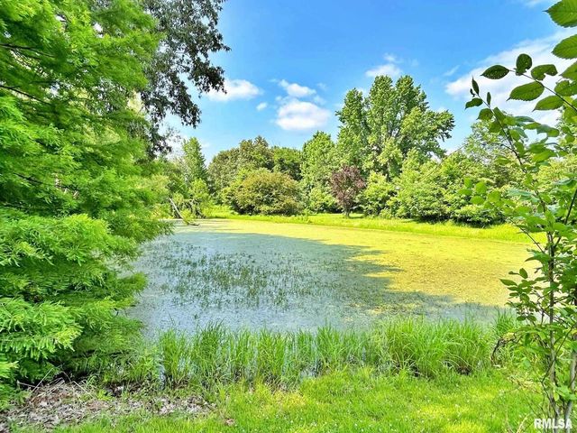 27 Grasty Road, Golconda, IL 62938