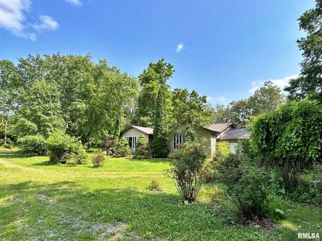 27 Grasty Road, Golconda, IL 62938