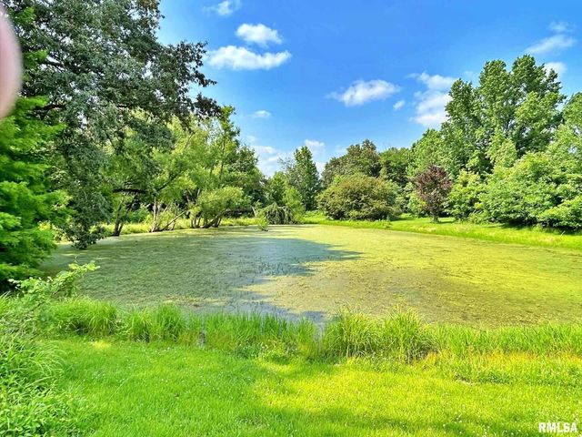 27 Grasty Road, Golconda, IL 62938