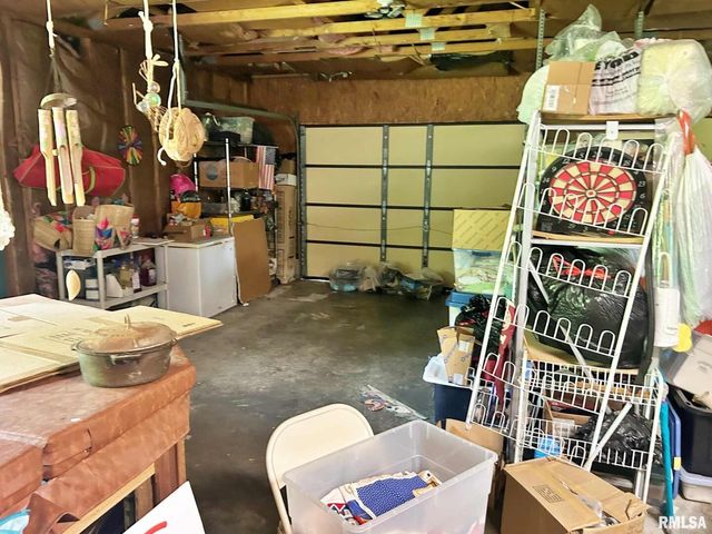 27 Grasty Road, Golconda, IL 62938