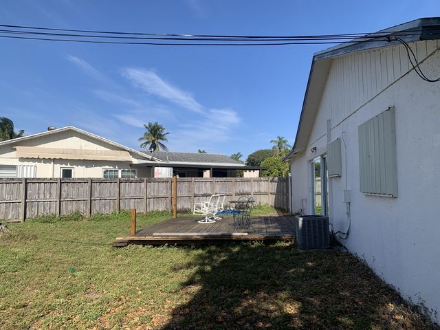 212 NW 41st Court 212, Deerfield Beach, FL 33064