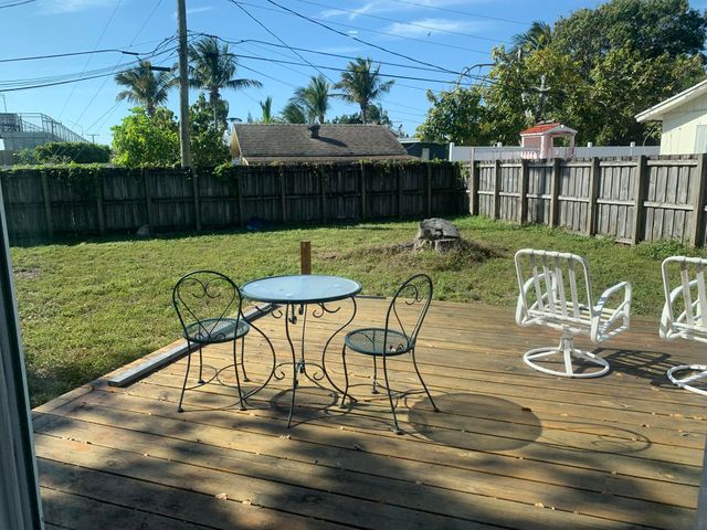 212 NW 41st Court 212, Deerfield Beach, FL 33064