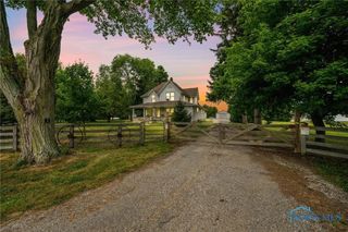 S261 County Road 4, Liberty Center, OH 43532