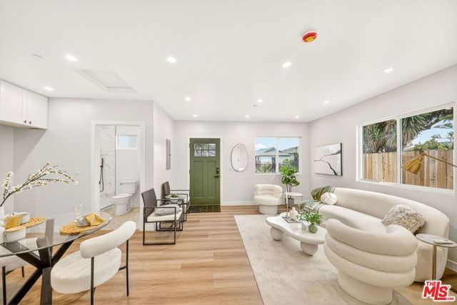 204 E 88th Street, Los Angeles, CA 90003