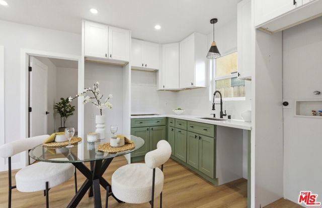 204 E 88th Street, Los Angeles, CA 90003