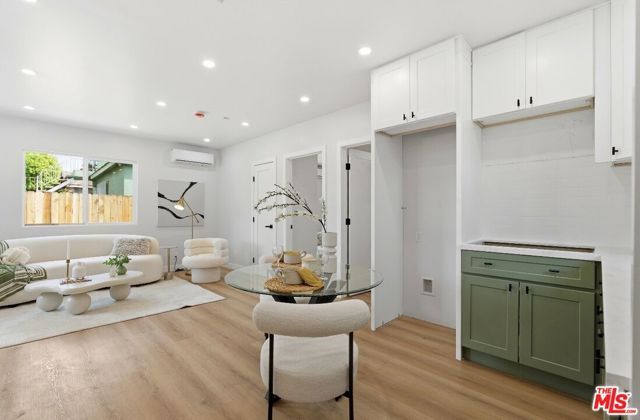 204 E 88th Street, Los Angeles, CA 90003