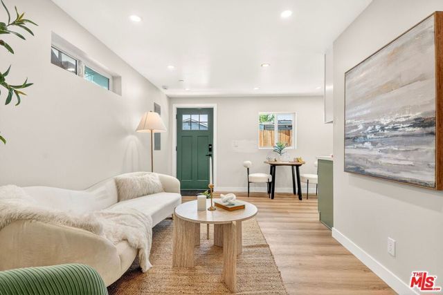204 E 88th Street, Los Angeles, CA 90003
