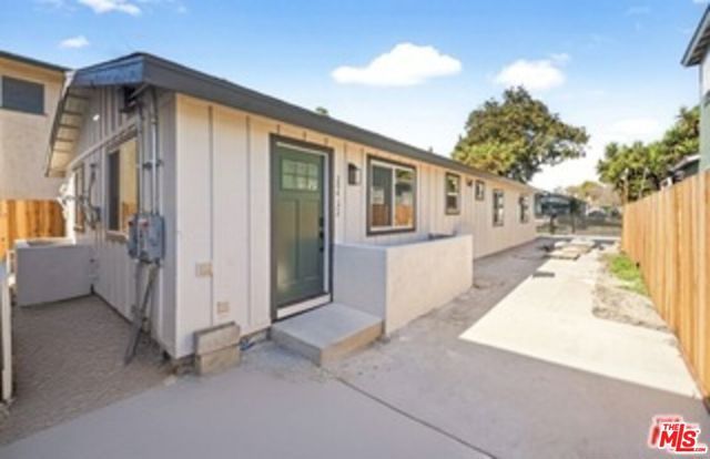 204 E 88th Street, Los Angeles, CA 90003