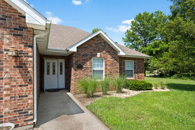 5909 KELSEY DR, Columbia, MO 65202