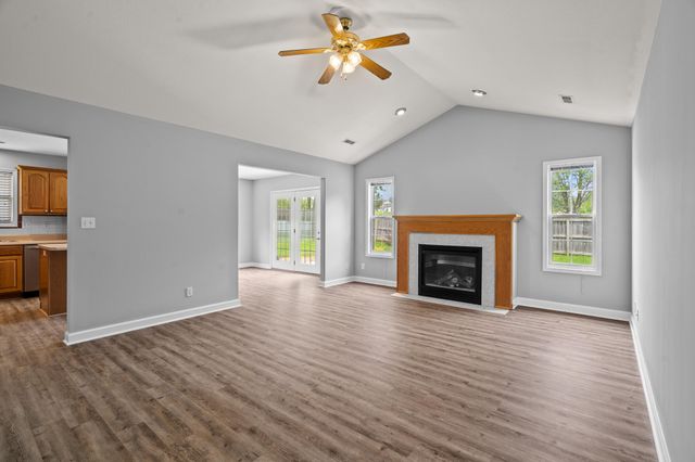 5909 KELSEY DR, Columbia, MO 65202
