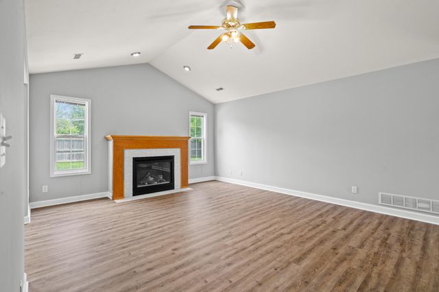 5909 KELSEY DR, Columbia, MO 65202