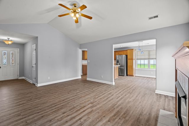 5909 KELSEY DR, Columbia, MO 65202