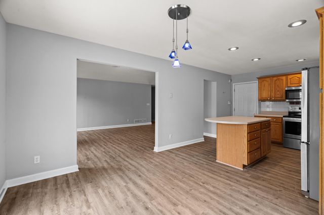 5909 KELSEY DR, Columbia, MO 65202
