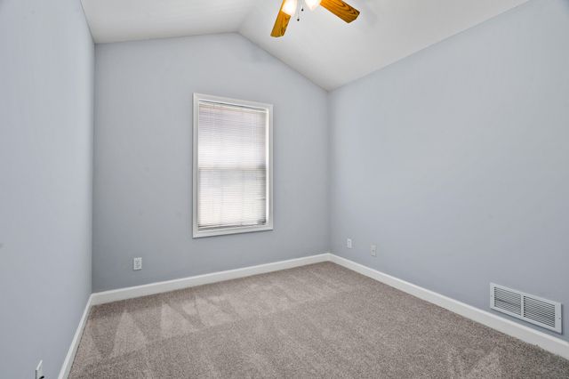 5909 KELSEY DR, Columbia, MO 65202