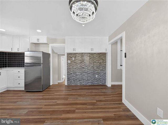2 E CENTER ST, Nesquehoning, PA 18240