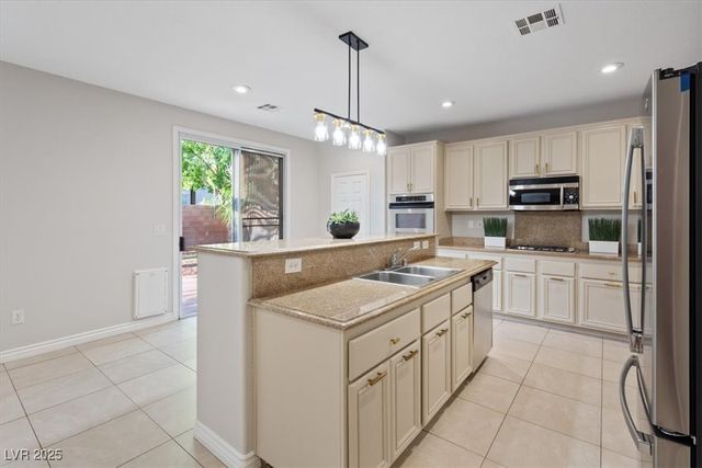 2120 Marsh Tern Court, North Las Vegas, NV 89084