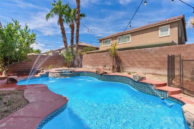 2120 Marsh Tern Court, North Las Vegas, NV 89084