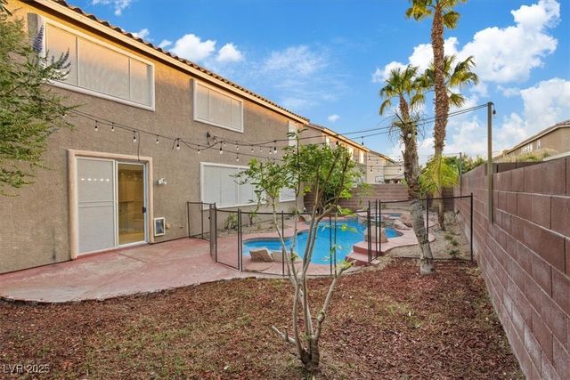 2120 Marsh Tern Court, North Las Vegas, NV 89084