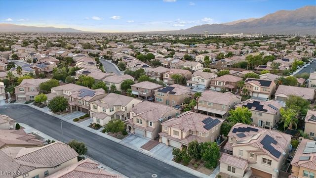 2120 Marsh Tern Court, North Las Vegas, NV 89084