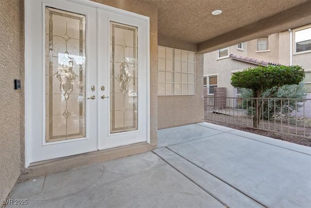 2120 Marsh Tern Court, North Las Vegas, NV 89084