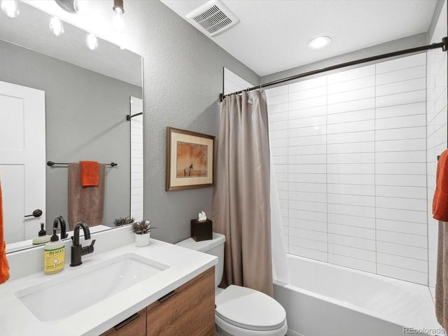 3513 W 63rd Avenue, Denver, CO 80221