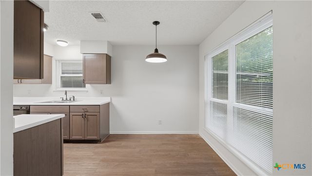 2221 Michigan Street, New Braunfels, TX 78130