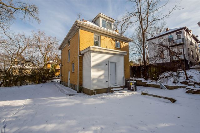 1206 Beechview Ave, Beechview, PA 15216