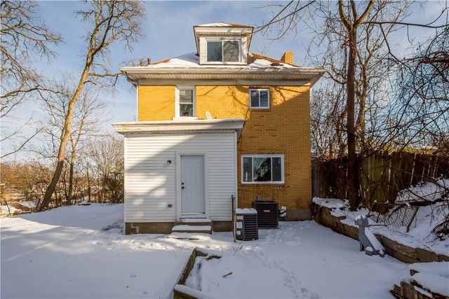 1206 Beechview Ave, Beechview, PA 15216