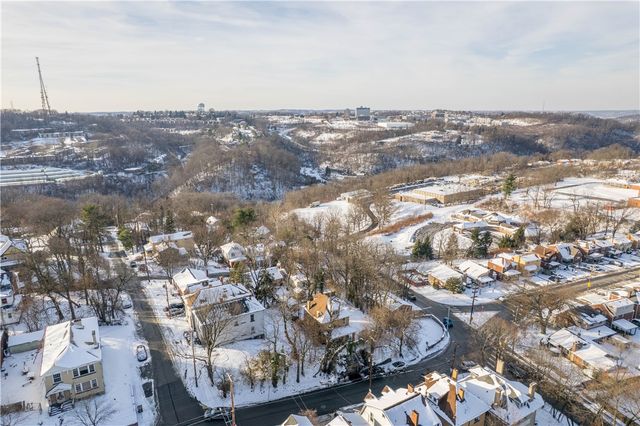 1206 Beechview Ave, Beechview, PA 15216