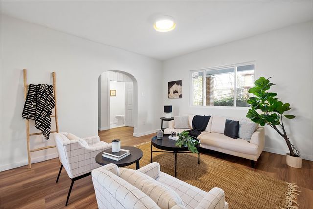 1206 Beechview Ave, Beechview, PA 15216