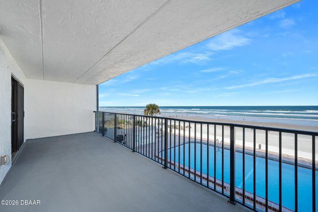 3807 S Atlantic Ave Apt 202, Daytona Beach Shores, FL 32118