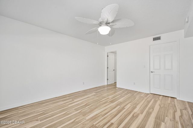 3807 S Atlantic Ave Apt 202, Daytona Beach Shores, FL 32118