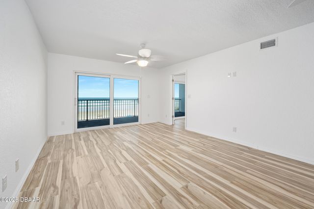 3807 S Atlantic Ave Apt 202, Daytona Beach Shores, FL 32118