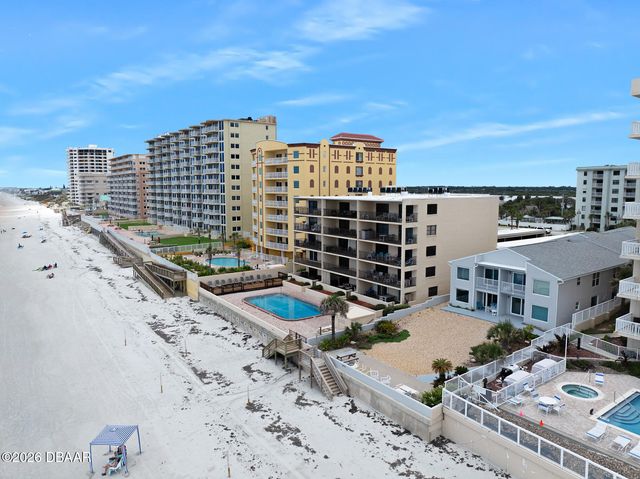 3807 S Atlantic Ave Apt 202, Daytona Beach Shores, FL 32118