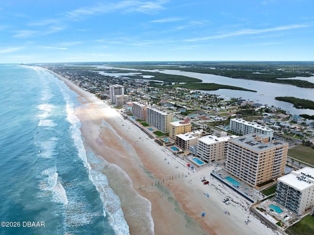 3807 S Atlantic Ave Apt 202, Daytona Beach Shores, FL 32118