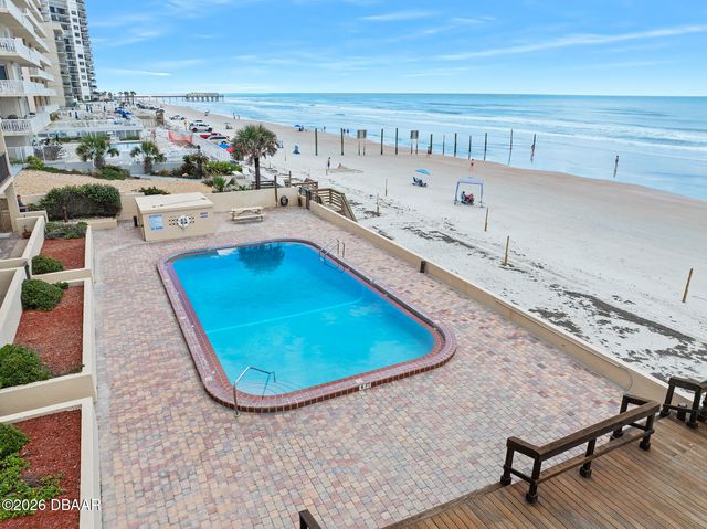 3807 S Atlantic Ave Apt 202, Daytona Beach Shores, FL 32118
