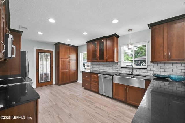 4173 SUNSET Lane S, Jacksonville, FL 32257