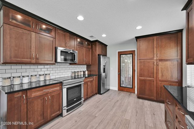 4173 SUNSET Lane S, Jacksonville, FL 32257