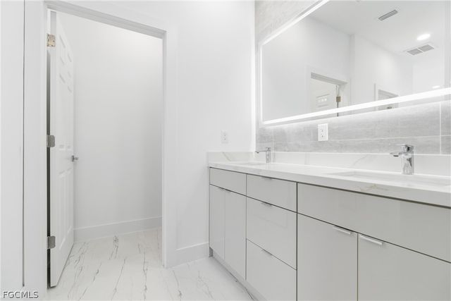 321 Peerless ST, Lehigh Acres, FL 33974