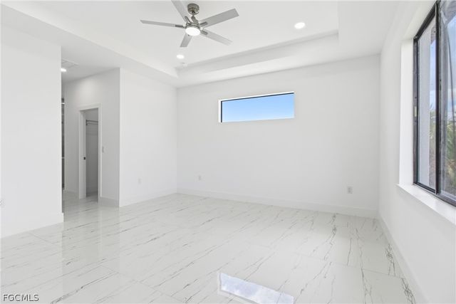 321 Peerless ST, Lehigh Acres, FL 33974