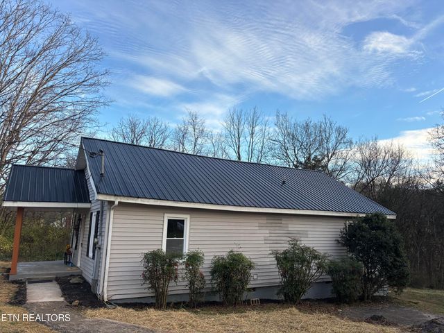 205 Old Dandridge Pike, Strawberry Plains, TN 37871