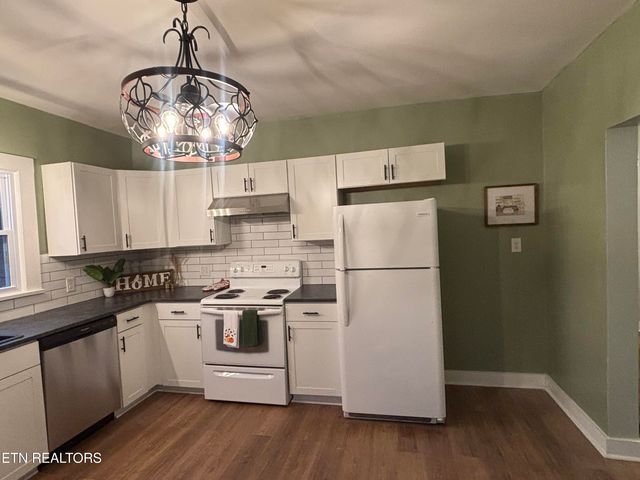 205 Old Dandridge Pike, Strawberry Plains, TN 37871