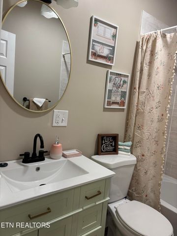 205 Old Dandridge Pike, Strawberry Plains, TN 37871