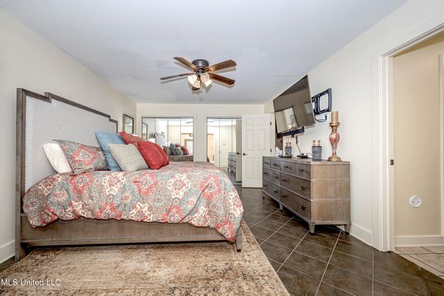 308 Lovers Lane, Ocean Springs, MS 39564