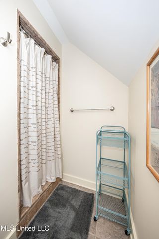 308 Lovers Lane, Ocean Springs, MS 39564