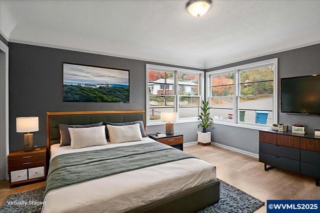 900 Cascade Dr NW, Salem, OR 97304