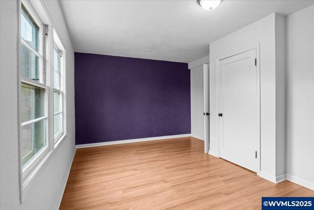 900 Cascade Dr NW, Salem, OR 97304