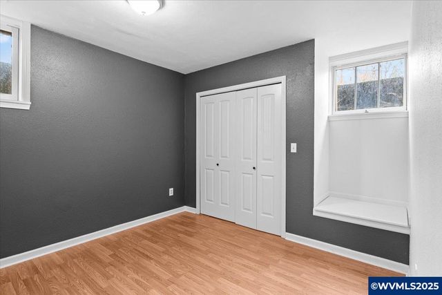 900 Cascade Dr NW, Salem, OR 97304