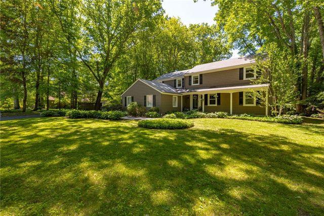 27 Tallwood Drive, Seekonk, MA 02771